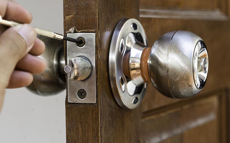 changer serrure de porte Marseille 14